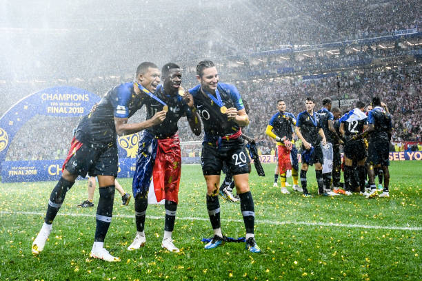 萨博尼斯的 萨博尼斯的