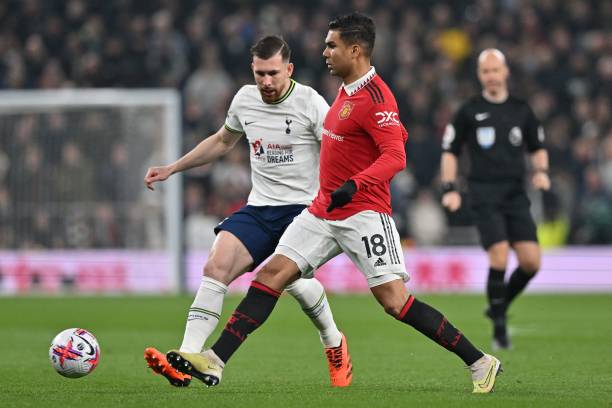 部的青年人 部的青年人