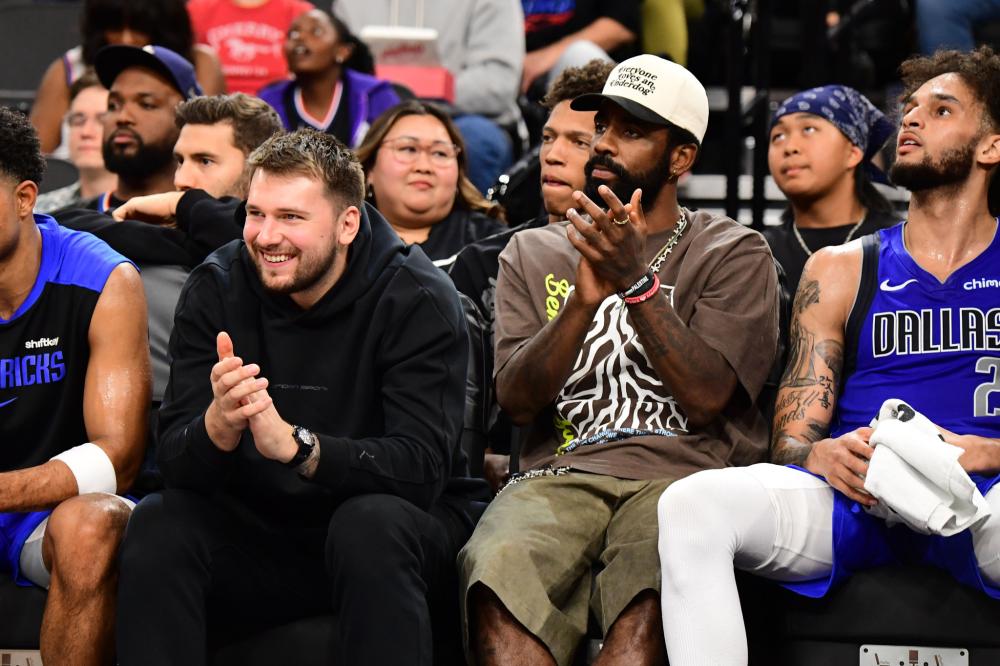 他熟练地利 他熟练地利