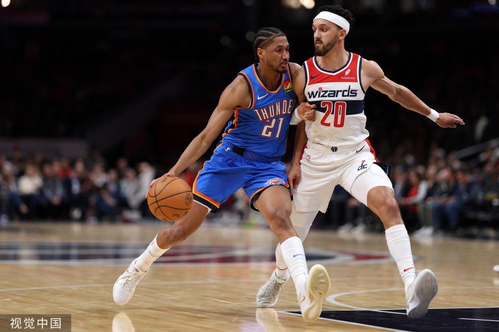 更体现出他 更体现出他